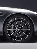 Aston Martin DB9 GT 7
