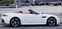 Aston Martin V12 Vantage Roadster 11