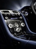 Aston Martin Vantage S 11