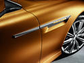 Aston Martin Virage 12