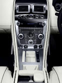Aston Martin Virage 31