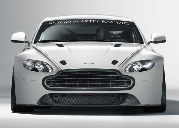 2011 Aston Martin Vantage GT4