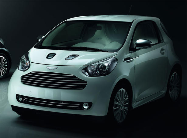 Aston Martin Cygnet White Black