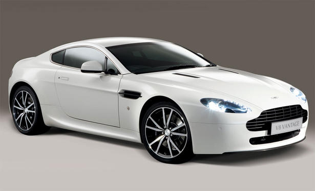 Aston Martin Vantage N420 Promo
