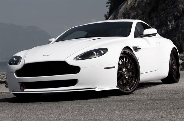 MW Design Aston Martin V8 Vantage Helvellyn Frost
