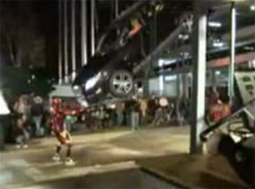 Audi Q7 Iron Man Stunt