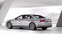2011 Audi A8L 13