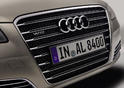 2011 Audi A8L 24