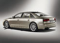 2011 Audi A8L 39