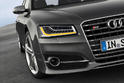 2014 Audi S8 11
