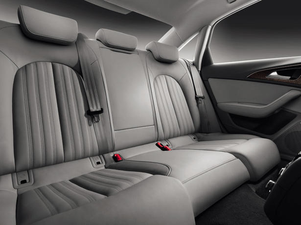 2012 Audi A6 Avant Debut
