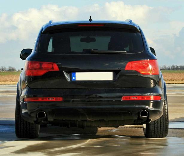 AVUS Audi Q7