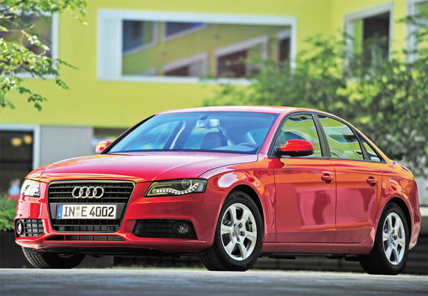 Audi A4 TDIe Robot Commercial
