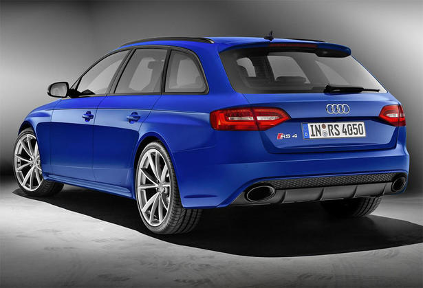 Audi RS4 Avant Nogaro