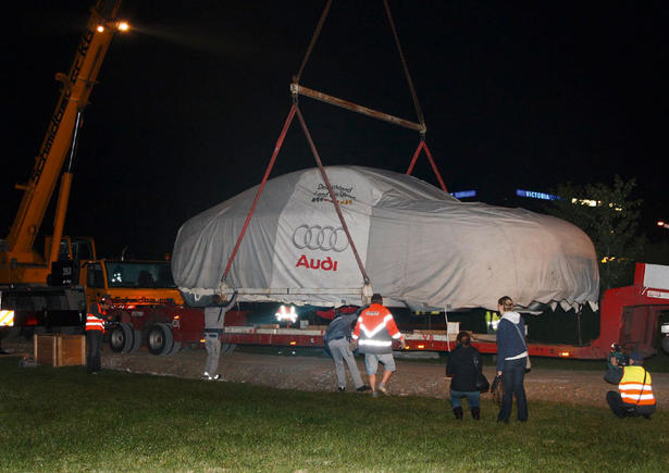 Audi builds 10 tons TT