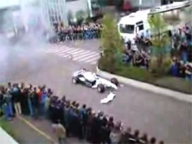BMW F1 Donuts Crashing Video