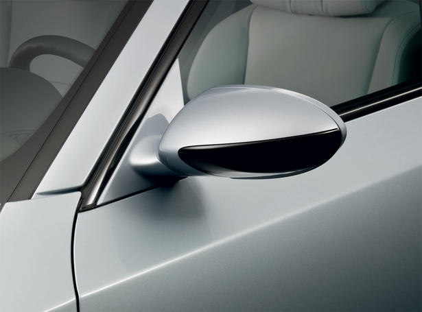 2009 BMW M5 and M6 get new Mirrors