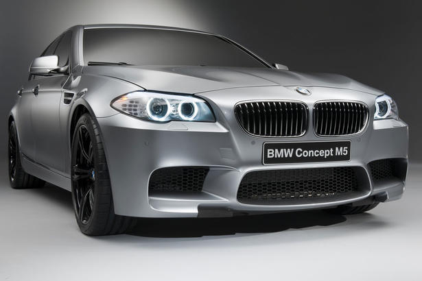 2012 BMW M5 Track Video