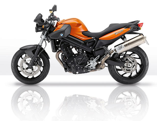 BMW F 800 R ad campaign