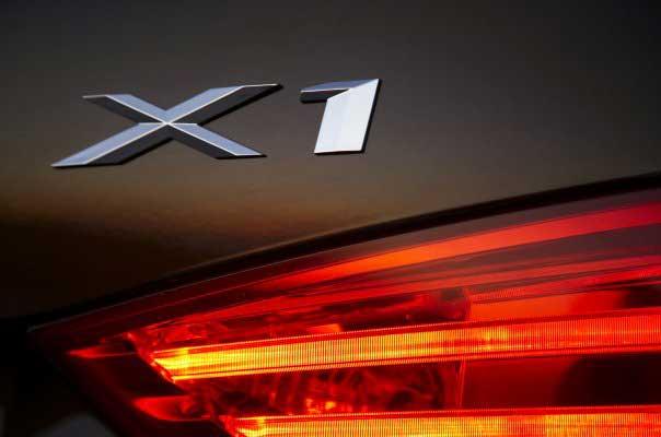 BMW X1 teaser