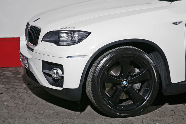 BMW X6 White Shark