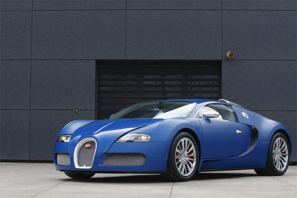 Bugatti Veyron Bleu Centenaire sold in Geneva