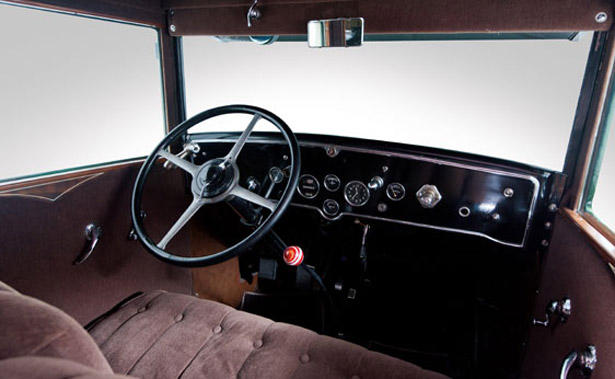 Al Capone 1928 Cadillac Town Sedan On Auction