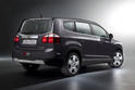 2011 Chevrolet Orlando 7