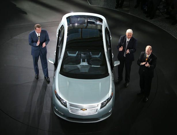 First Chevrolet Volt Auction