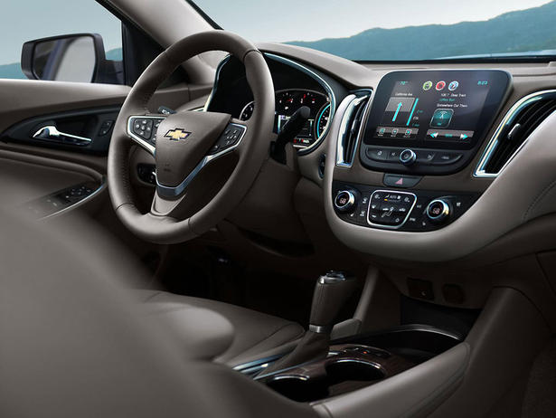 2016 Chevrolet Malibu: Specs, Equipment