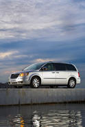 2008 Chrysler Grand Voyager 2