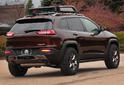 Jeep Cherokee Trail Carver 2