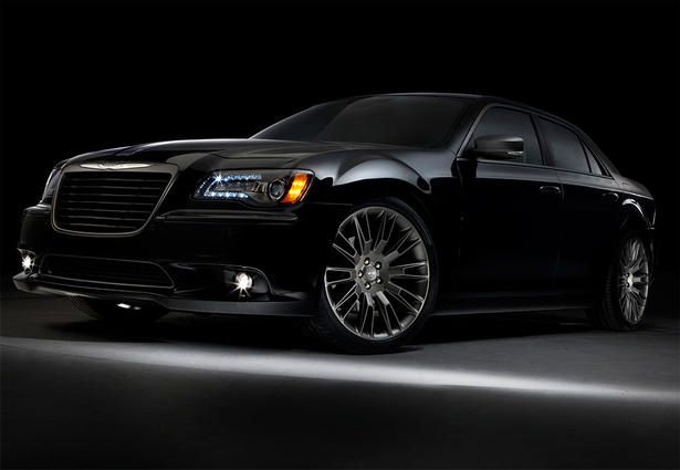 Chrysler 300C John Varvatos