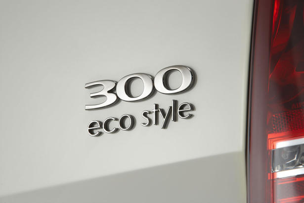 Chrysler 300C eco style
