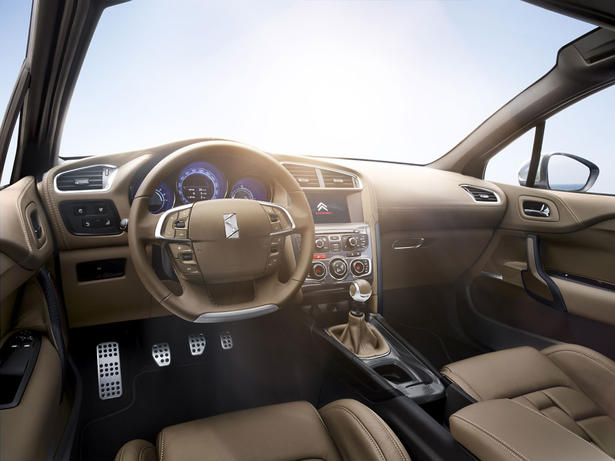 Citroen DS4 Review Video