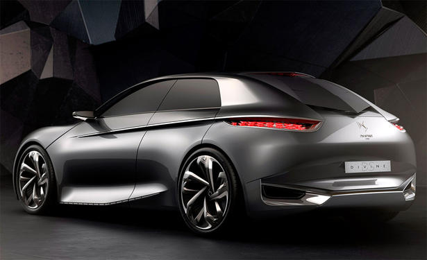 Citroen Divine DS: Specs, Photos, Videos