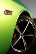 Dodge Challenger SRT8 392 Green Envy 8