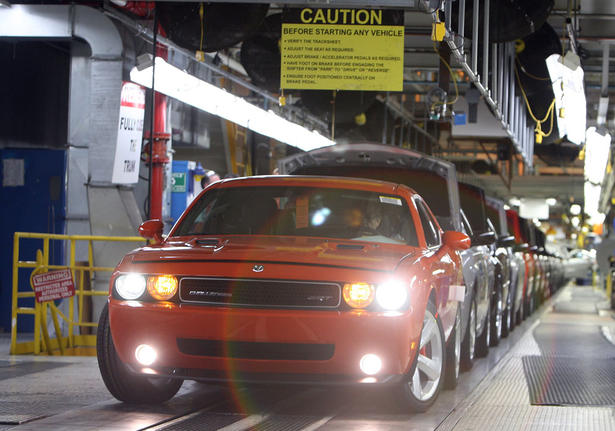 2008 Dodge Challenger SRT8 Enters Production