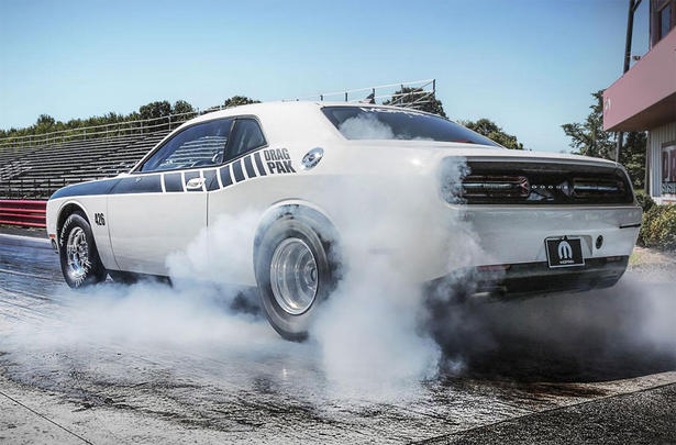 2015 Mopar Dodge Challenger Drag Pak