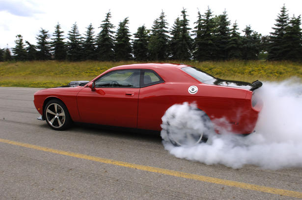 Dodge Challenger SRT10
