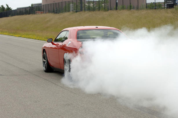 Dodge Challenger SRT10