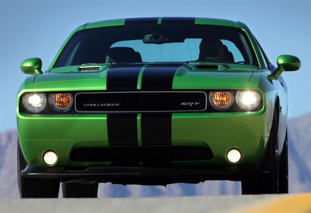 Dodge Challenger SRT8 392 Green Envy