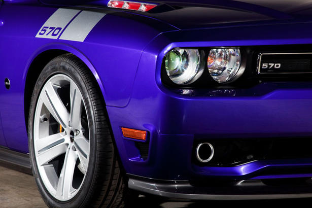 SMS 570X Dodge Challenger unveiled