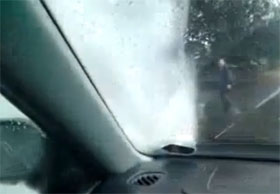 Video: Driver fined for splashing kids