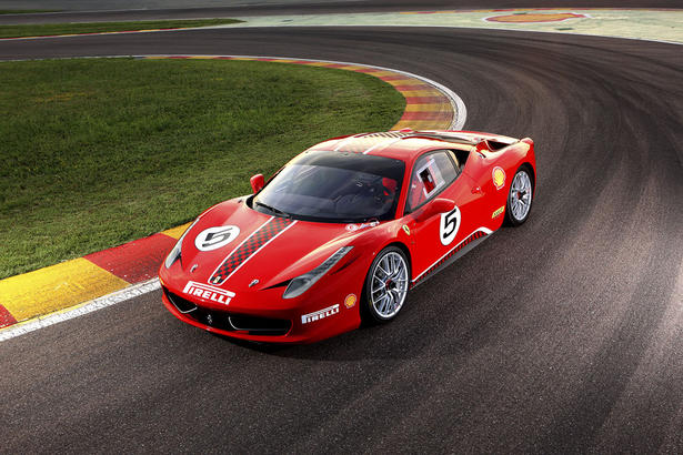 Ferrari 458 Challenge Live Video