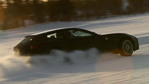 Ferrari FF Winter Sports