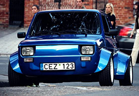 Fiat 126p Gets Honda VTEC Turbo Engine Photos
