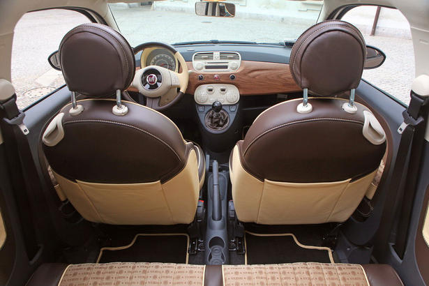 Aznom Fiat 500 SASSICAIA