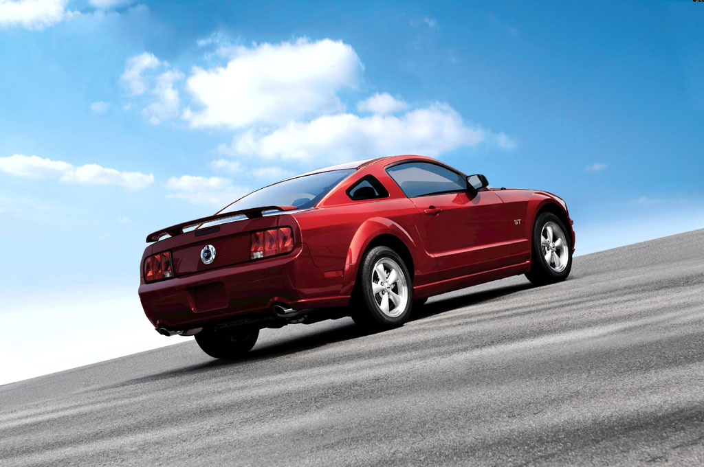 2008 Ford Mustang Convertible 4 