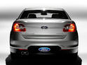 2010 Ford Taurus 18